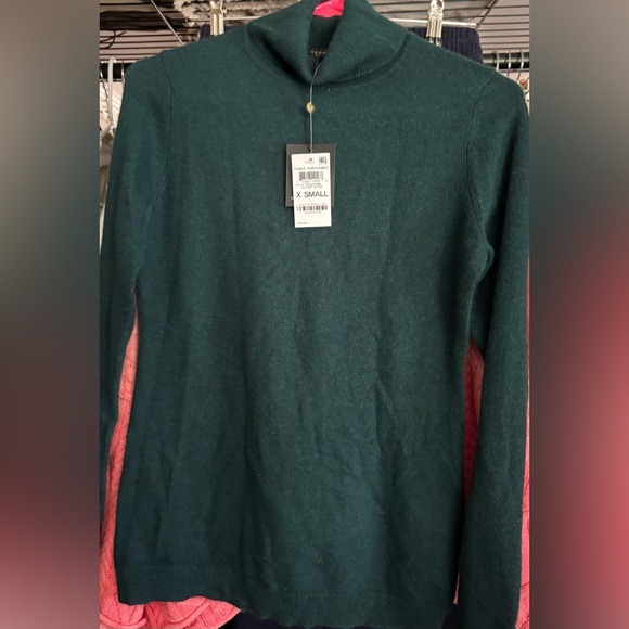 Charter Club green sweater Xs 100% Cashmere NWT - Picture 1 of 3